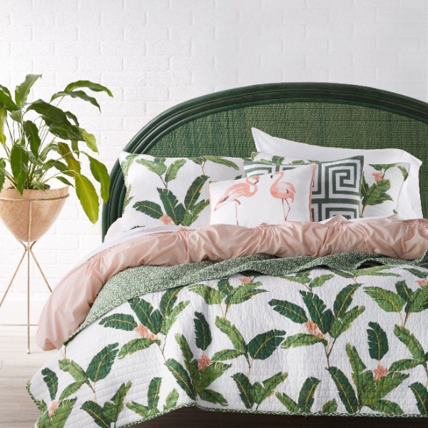 Tpête de lit en rotin haut de gamme couleur verte